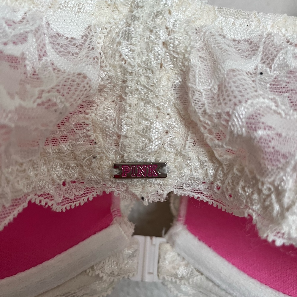 Pink bra - Picture 4 of 4